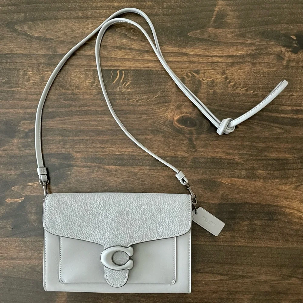 Coach “Tabby” Leather Clutch Bag with Chain Strap - Picture 2 of 8